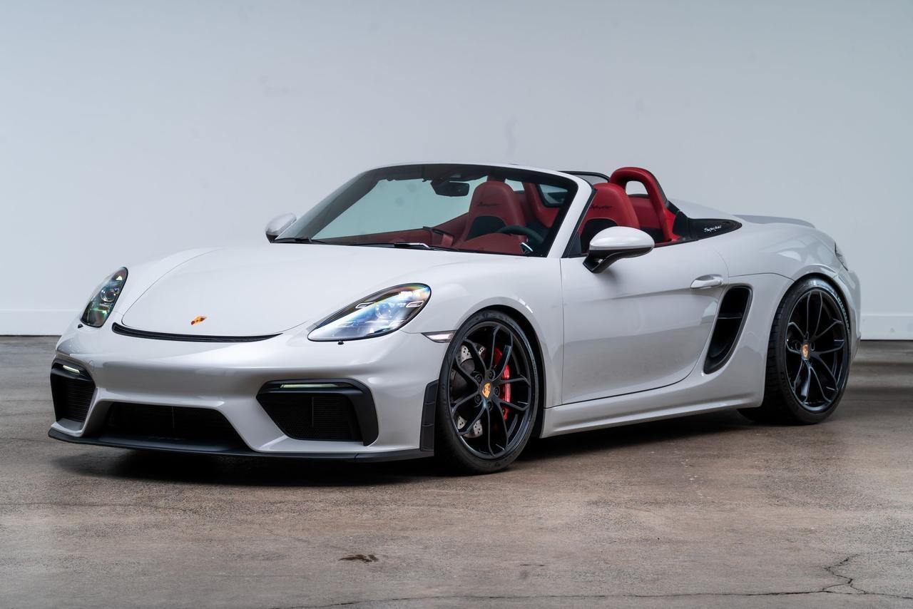 2021 Porsche 718 Spyder Roadster Spyder Classic Interior Package / PDK / B Portland OR