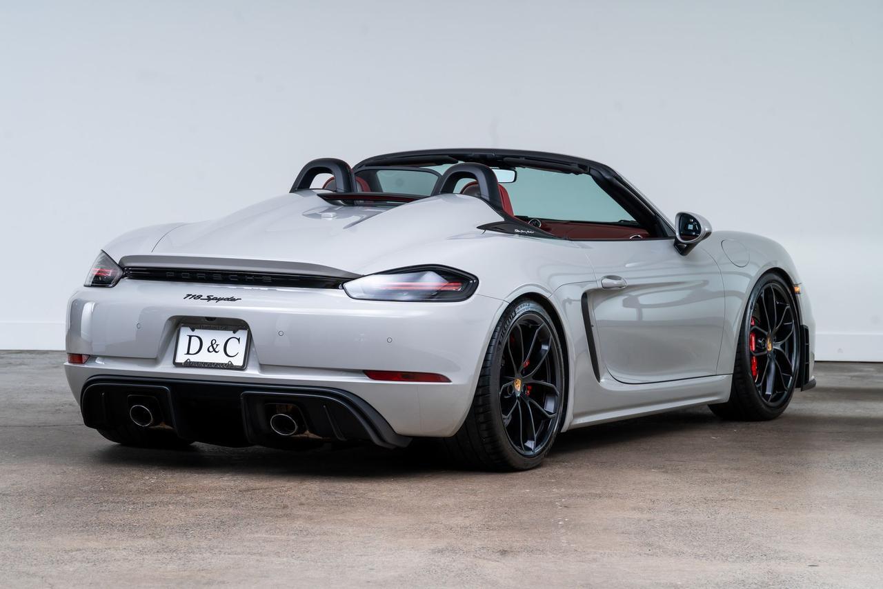 2021 Porsche 718 Spyder Roadster Spyder Classic Interior Package / PDK / B Portland OR