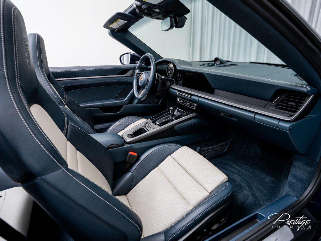 2021 Porsche 911 Carrera 4S Cabriolet North Miami Beach FL