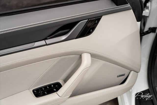 2021 Porsche 911 Carrera Cabriolet North Miami Beach FL
