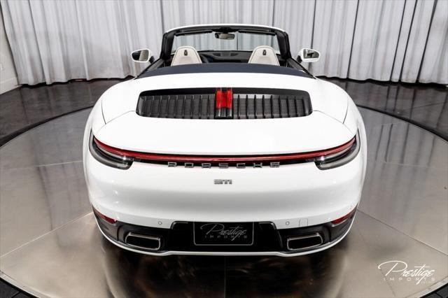 2021 Porsche 911 Carrera Cabriolet North Miami Beach FL