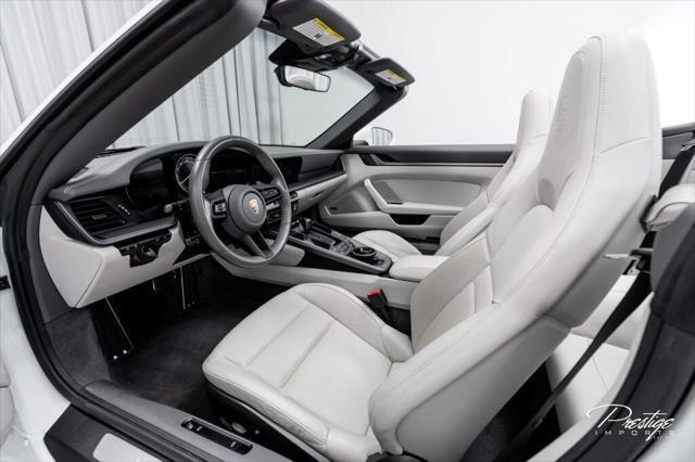 2021 Porsche 911 Carrera Cabriolet North Miami Beach FL