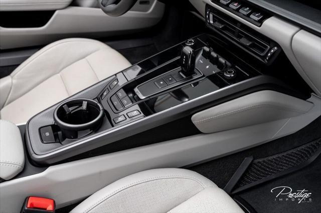 2021 Porsche 911 Carrera Cabriolet North Miami Beach FL