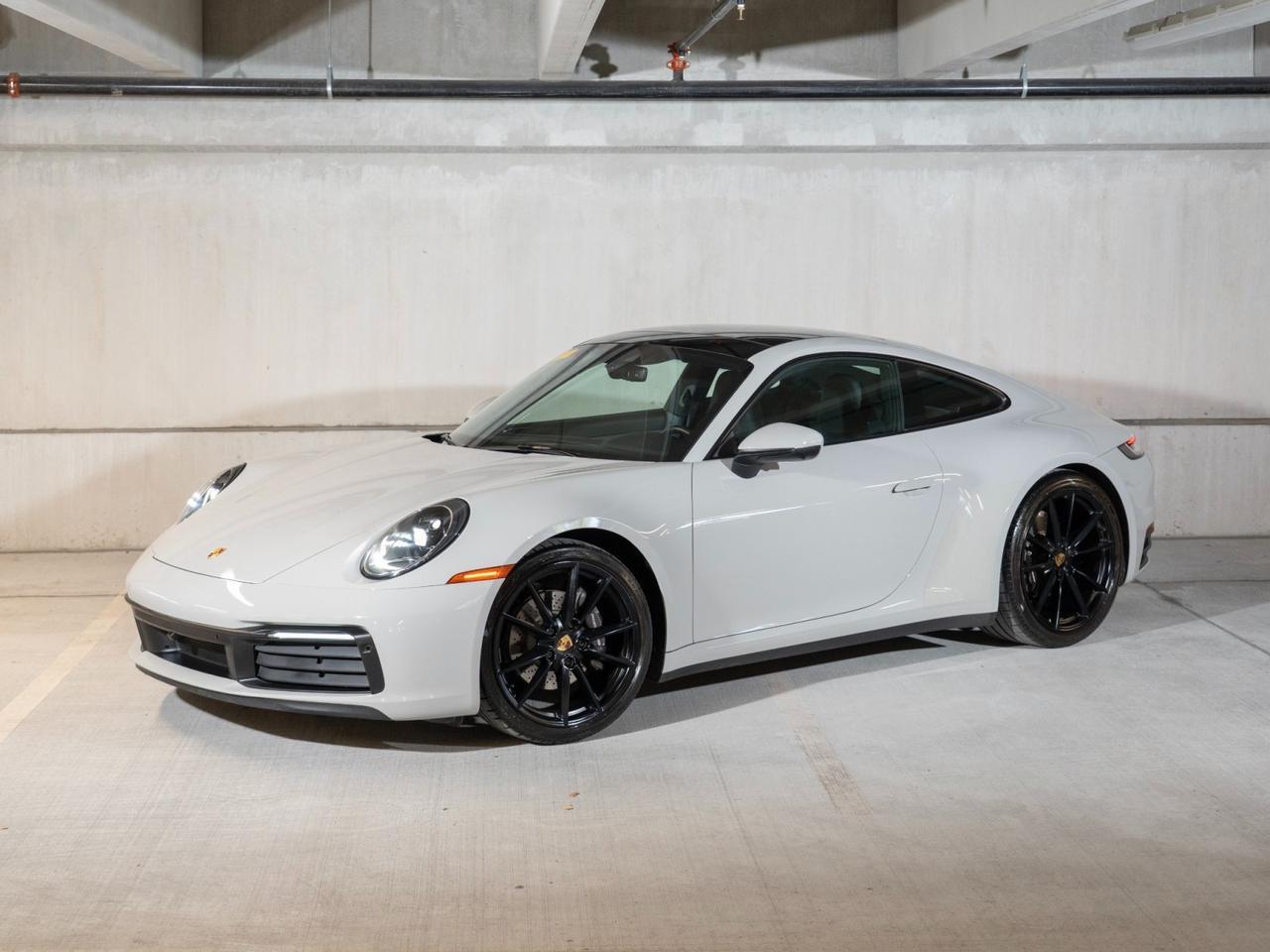 2021 Porsche 911 Carrera