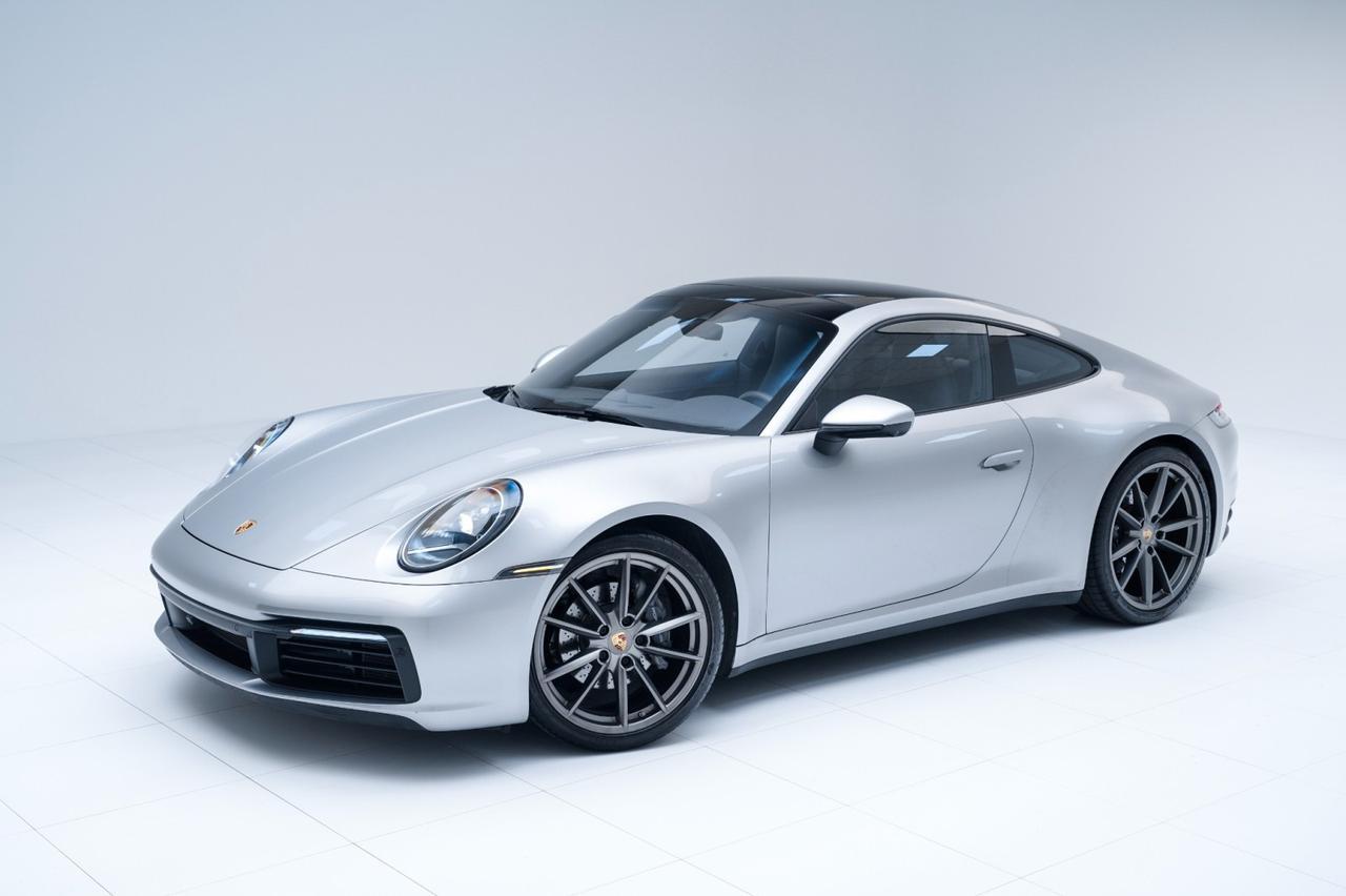 2021 Porsche 911 Carrera