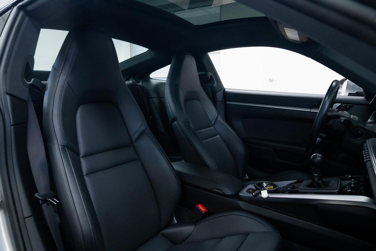 2021 Porsche 911 Carrera S 7-Spd Manual Sport Package Premium Package Portland OR