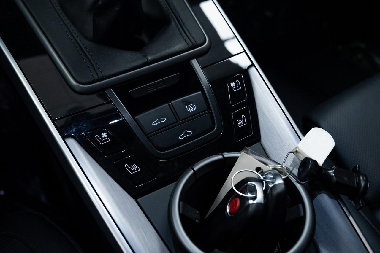 2021 Porsche 911 Carrera S 7-Spd Manual Sport Package Premium Package Portland OR