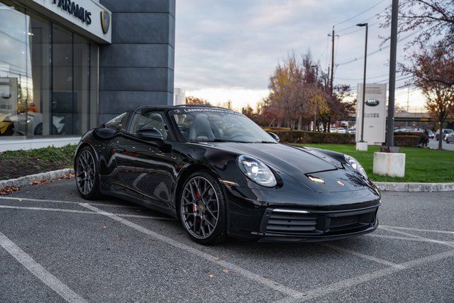 2021 Porsche 911 Targa 4S