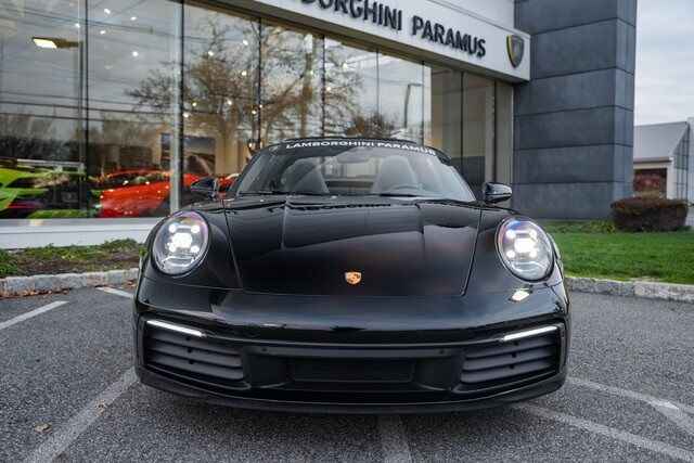 2021 Porsche 911 Targa 4S photo 4