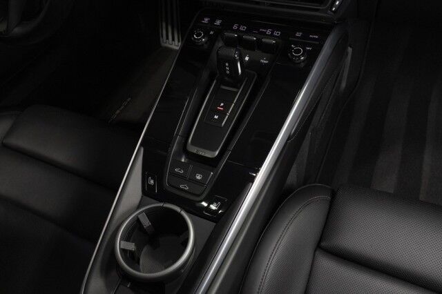 2021 Porsche 911 Turbo Coupe *ONLY 8100 MILES* *1-OWNER* San Diego CA
