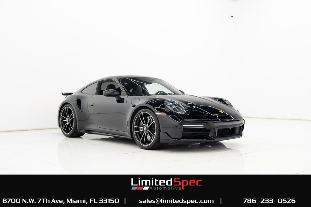 2021 Porsche 911 Turbo S