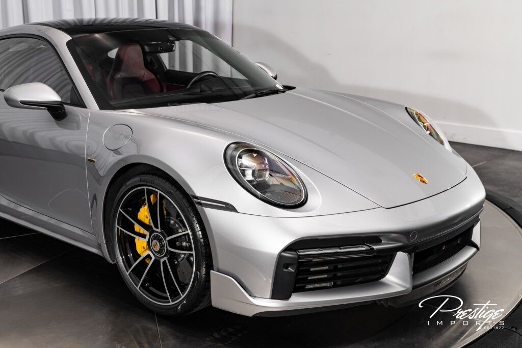 2021 Porsche 911 Turbo S