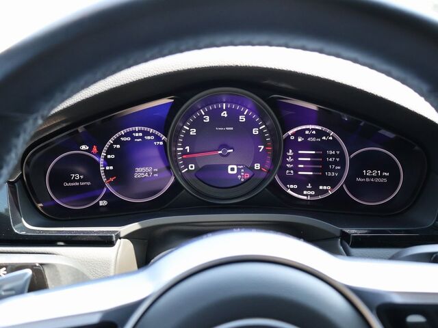 2021 Porsche Cayenne  Oshkosh WI
