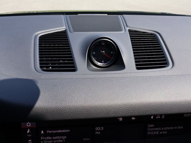 2021 Porsche Cayenne  Oshkosh WI
