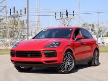 2021_Porsche_Cayenne__ Oshkosh WI