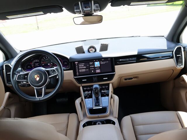 2021 Porsche Cayenne  Oshkosh WI