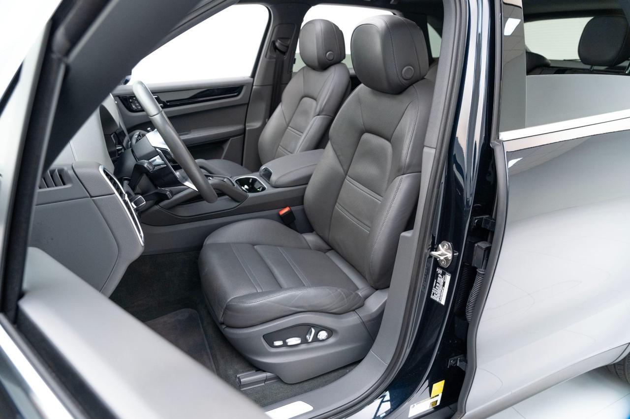 2021 Porsche Cayenne Pompano Beach FL
