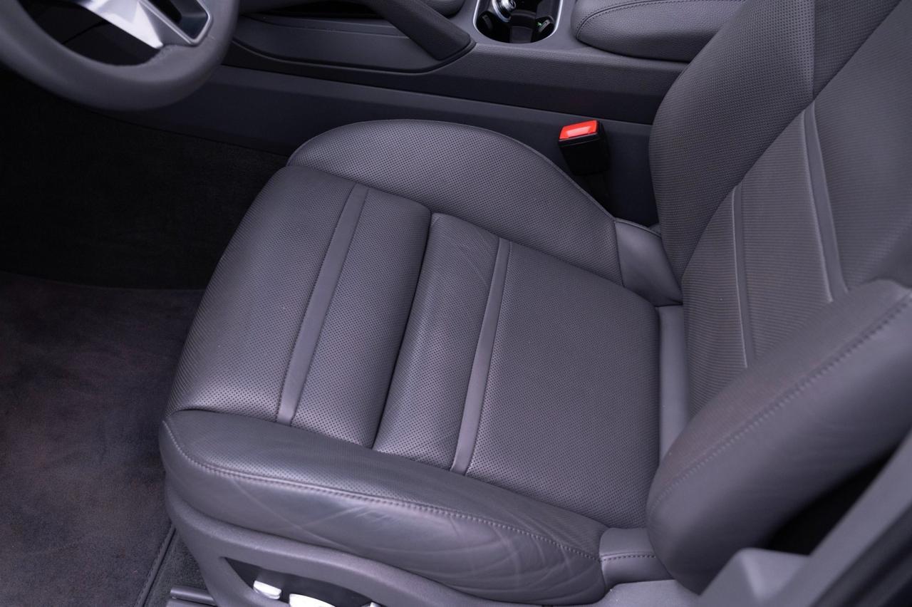 2021 Porsche Cayenne Pompano Beach FL