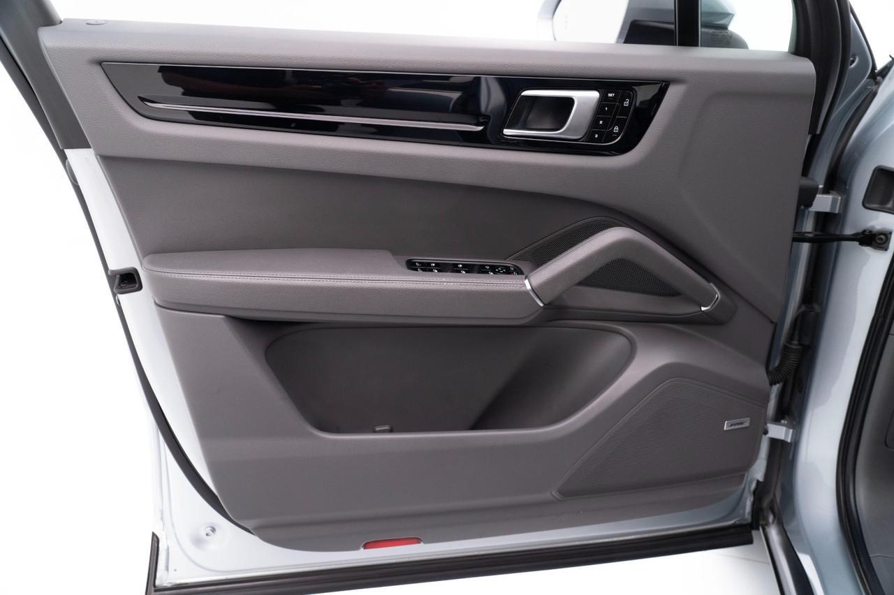 2021 Porsche Cayenne Pompano Beach FL