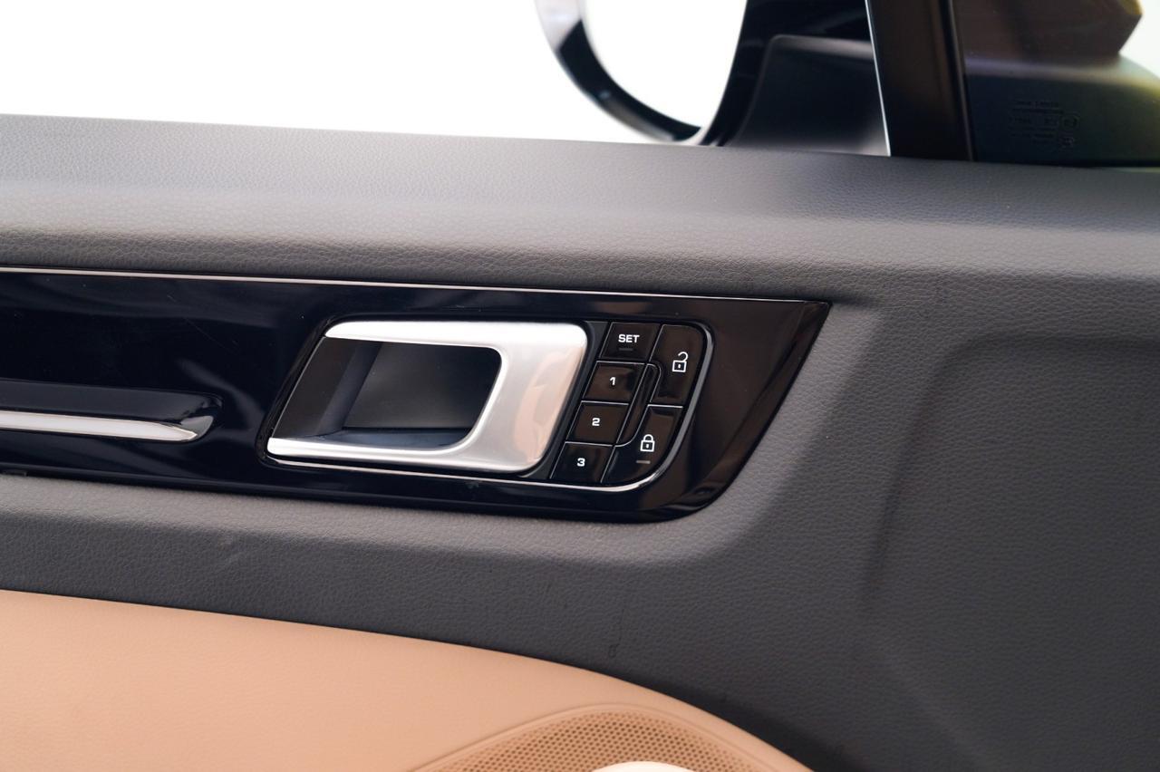 2021 Porsche Cayenne Pompano Beach FL