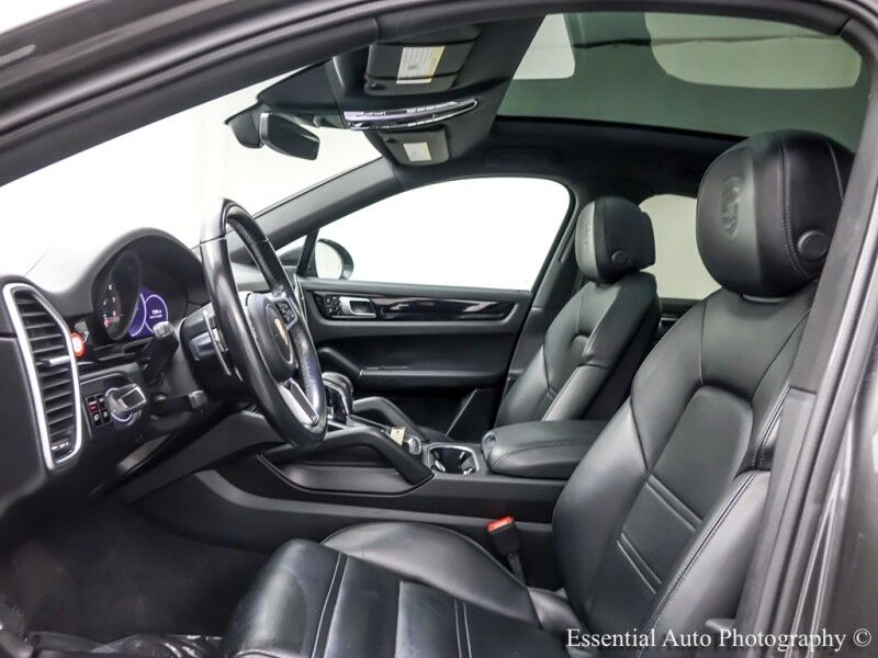 2021 Porsche Cayenne Willowbrook IL