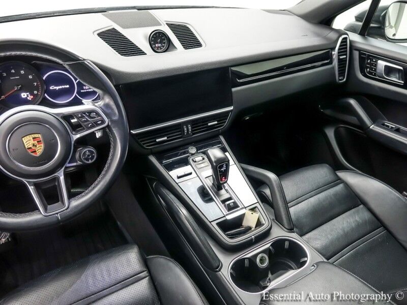 2021 Porsche Cayenne Willowbrook IL