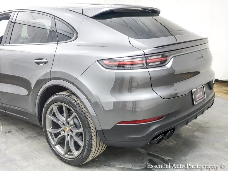 2021 Porsche Cayenne Willowbrook IL