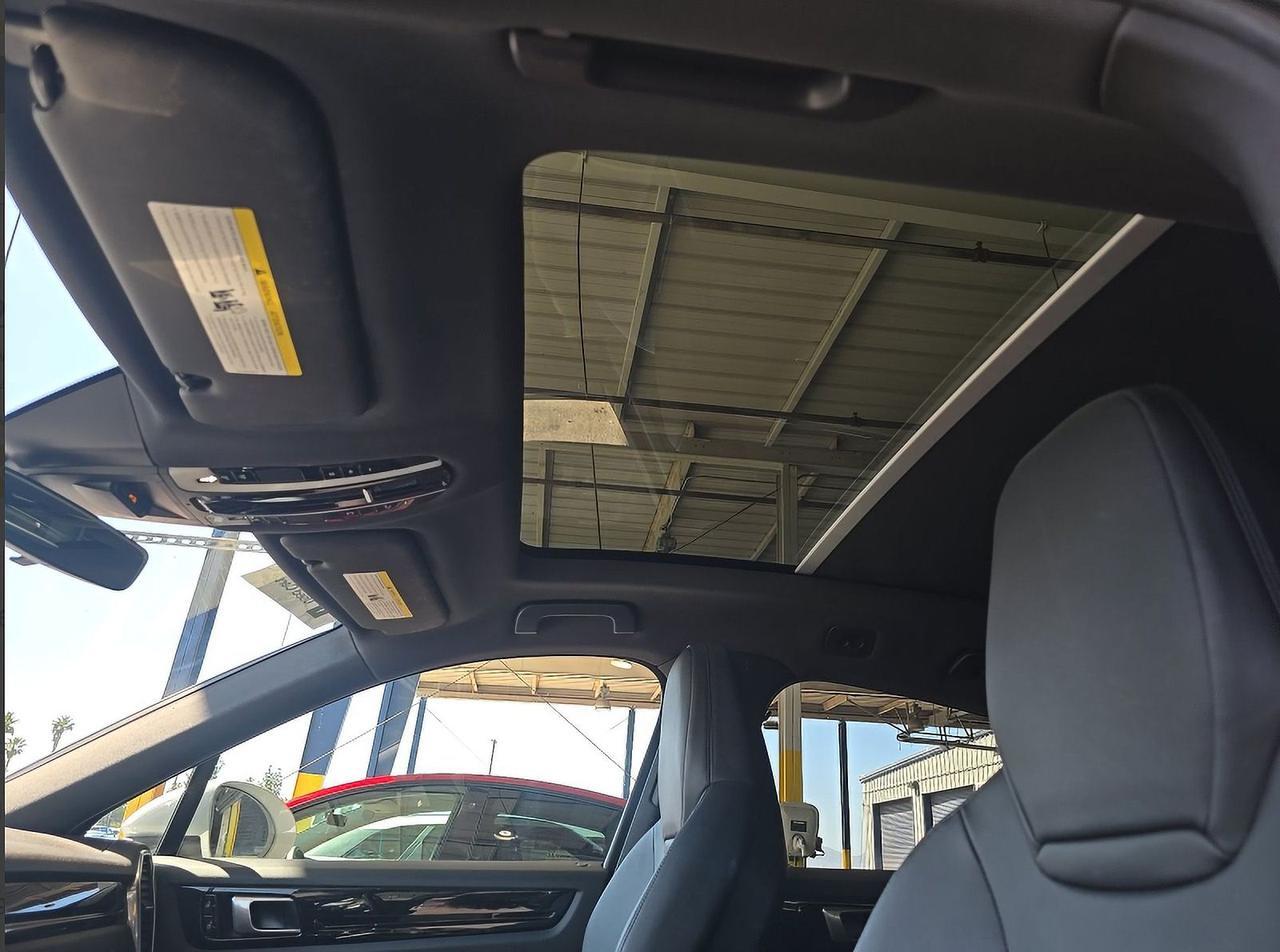 2021 Porsche Cayenne Coupe Base Gladstone OR