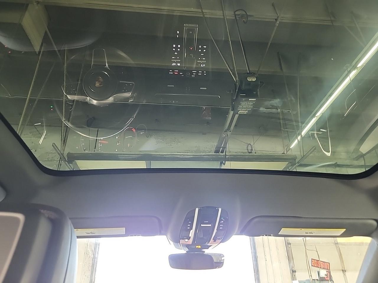 2021 Porsche Cayenne Coupe Comfort Access Surround View Portland OR