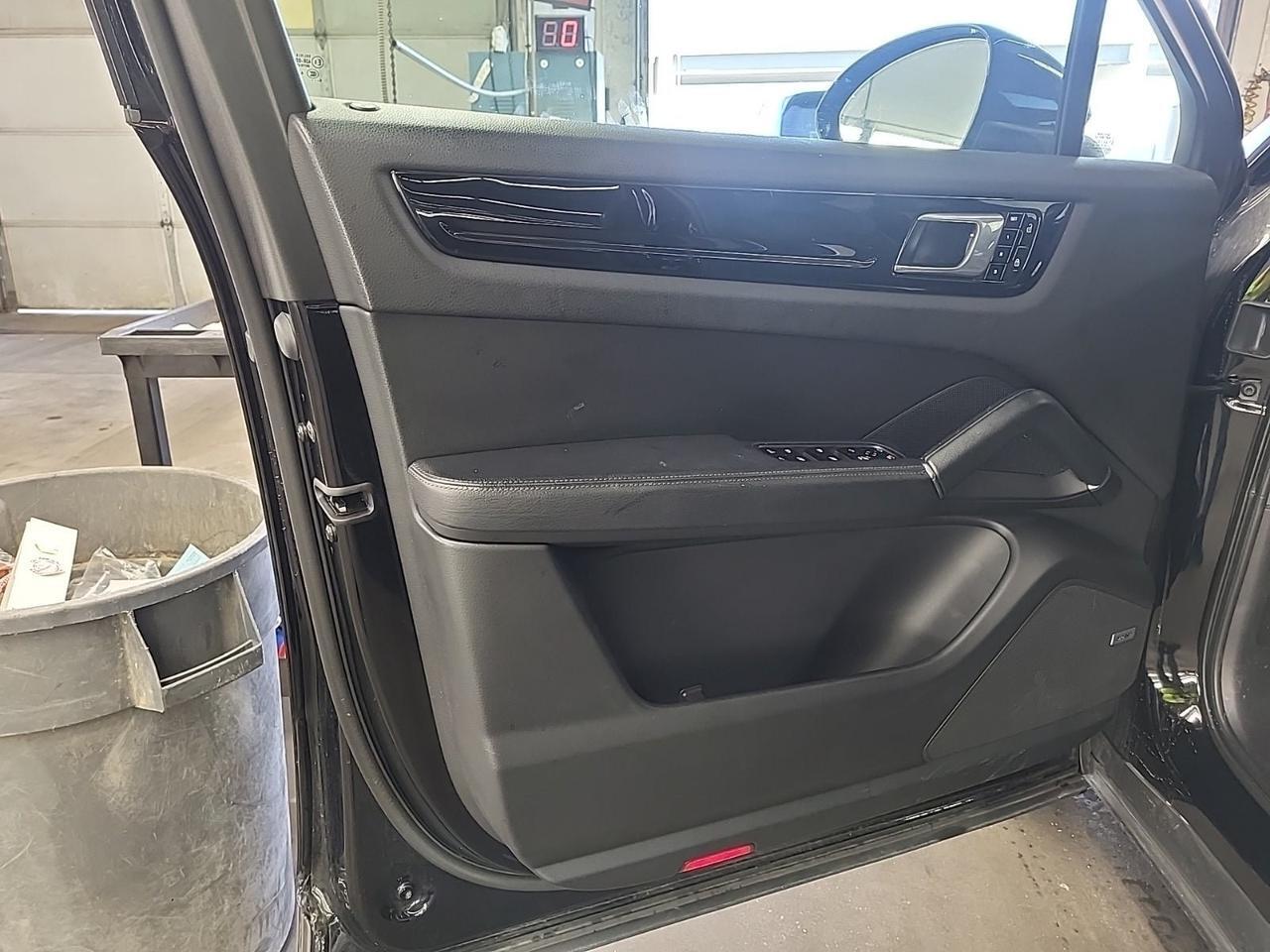 2021 Porsche Cayenne Coupe Comfort Access Surround View Portland OR