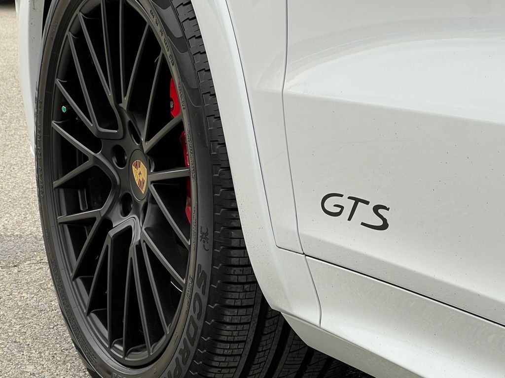 2021 Porsche Cayenne Coupe GTS Indianapolis IN