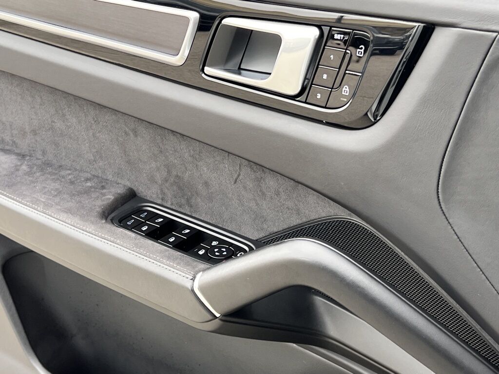 2021 Porsche Cayenne Coupe GTS Indianapolis IN