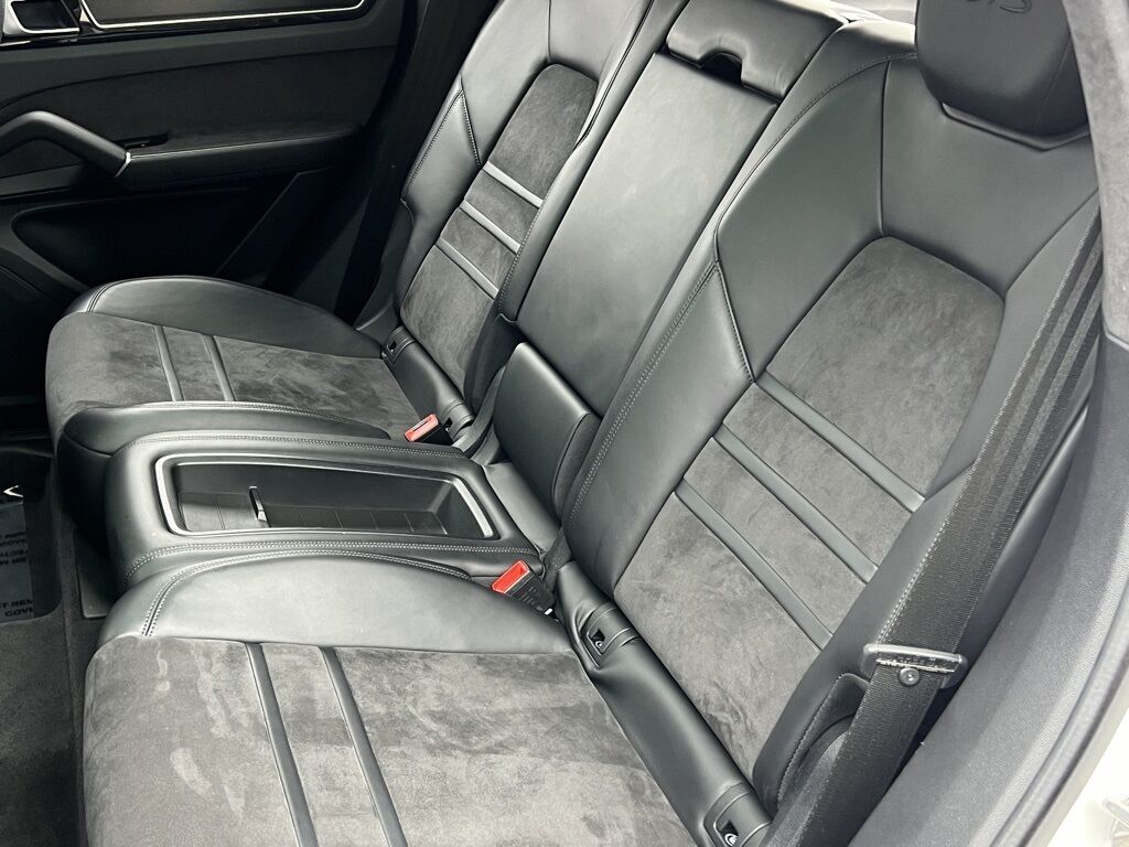 2021 Porsche Cayenne Coupe GTS Indianapolis IN