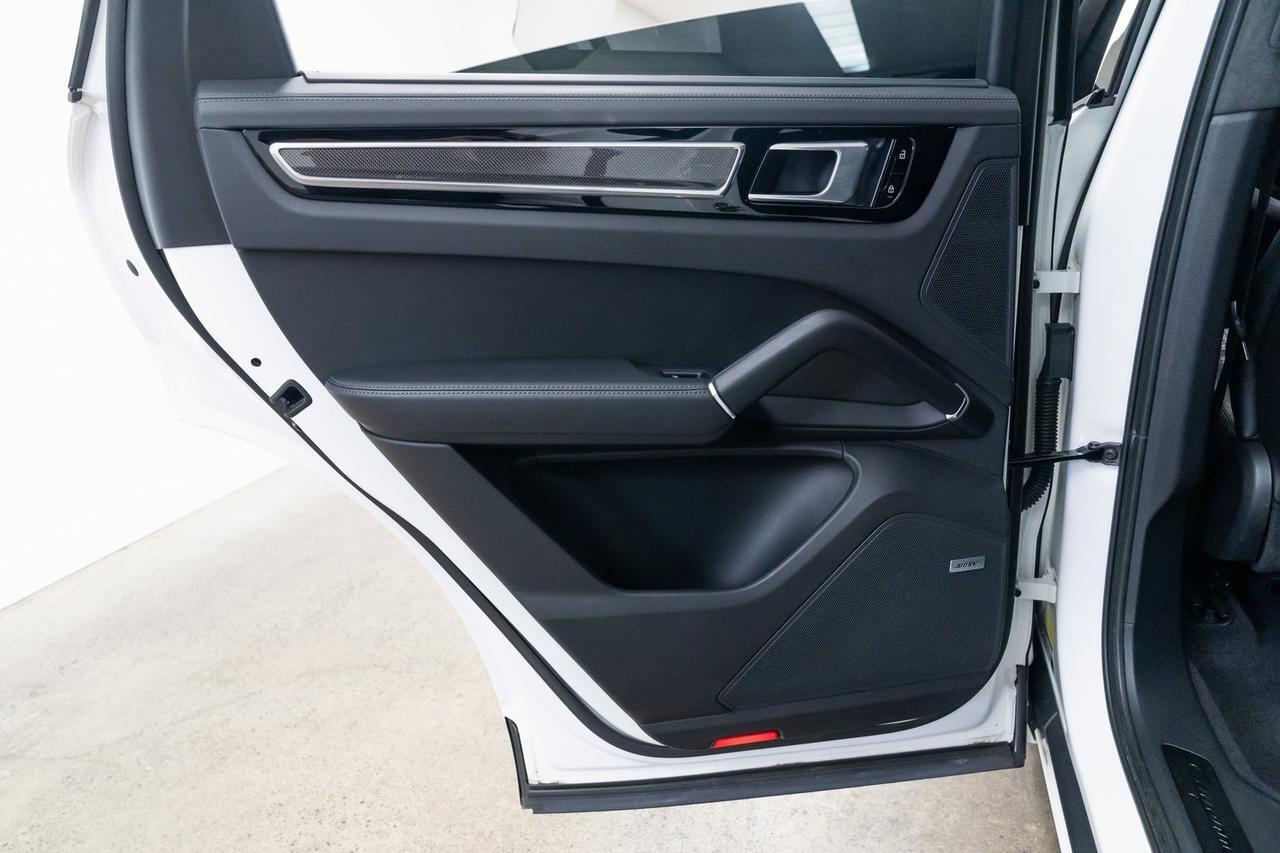 2021 Porsche Cayenne Coupe GTS Lightweight Package Houndstooth Seats Premium Plus Portland OR