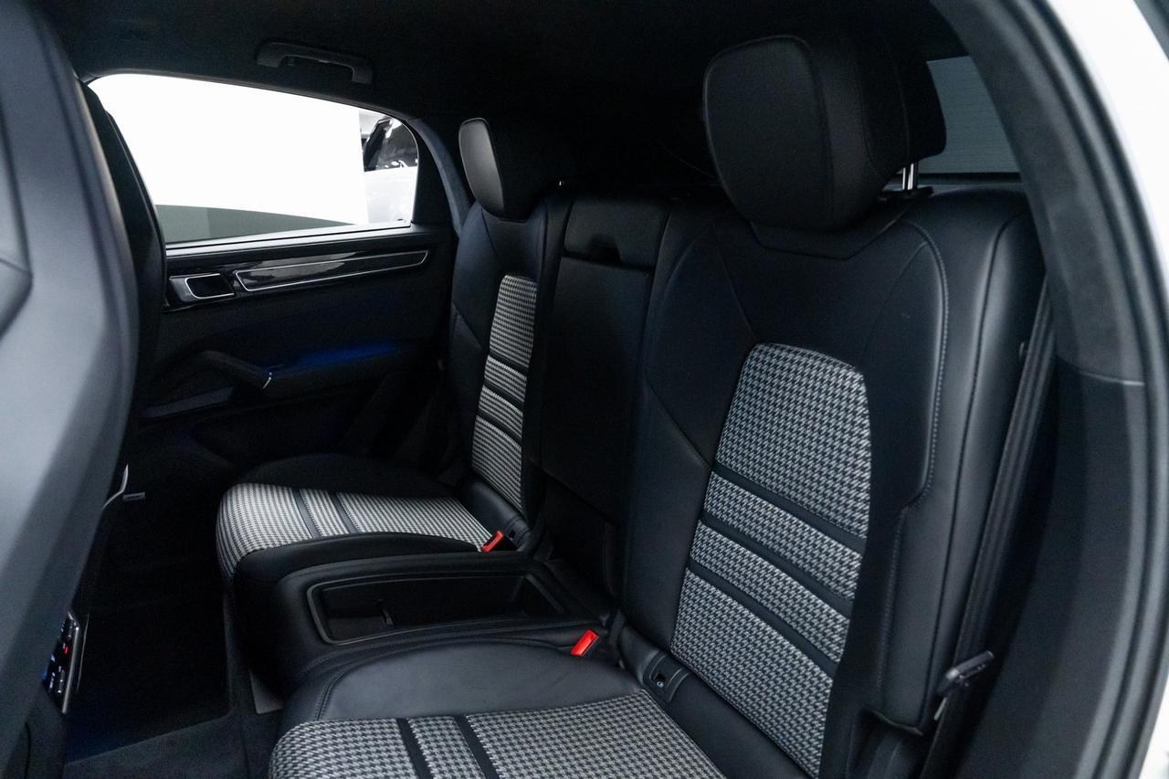 2021 Porsche Cayenne Coupe GTS Lightweight Package Houndstooth Seats Premium Plus Portland OR