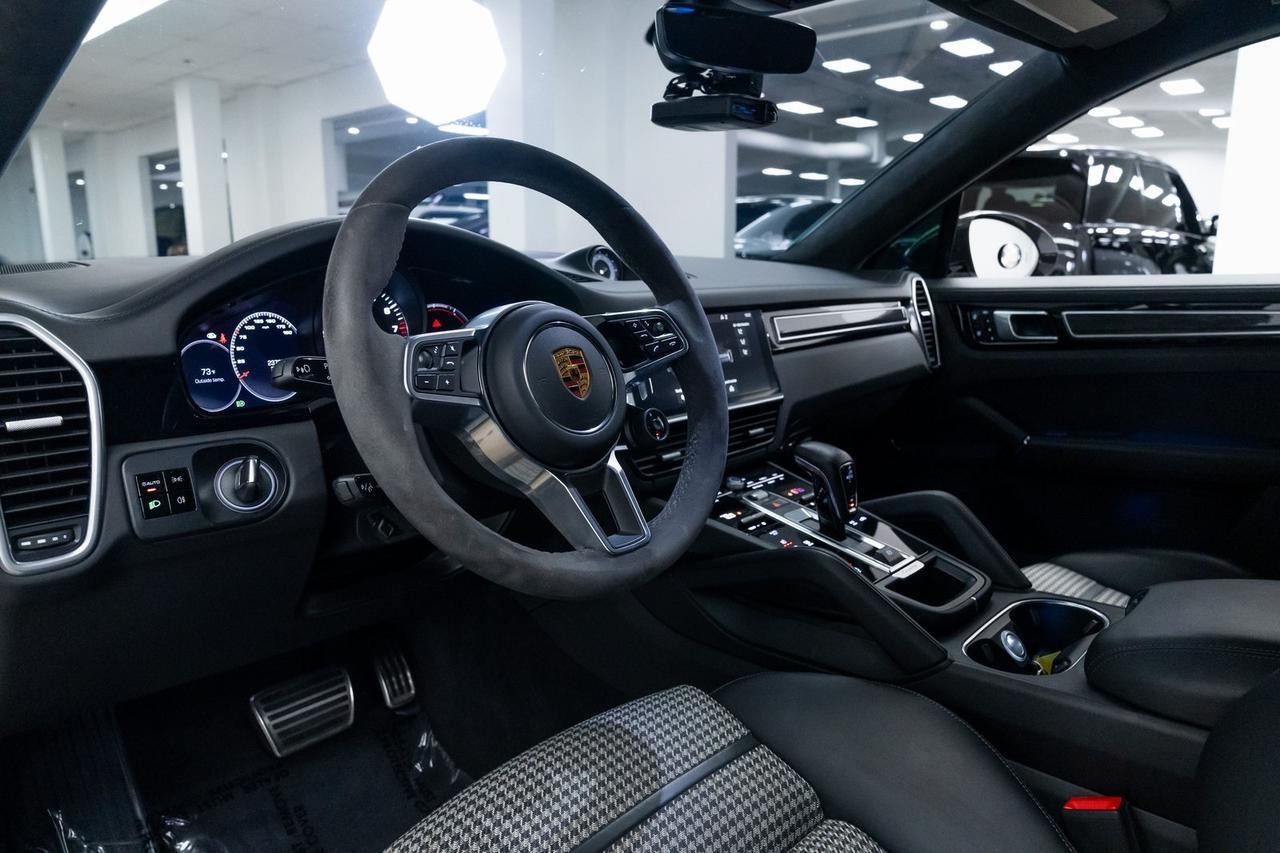 2021 Porsche Cayenne Coupe GTS Lightweight Package Houndstooth Seats Premium Plus Portland OR
