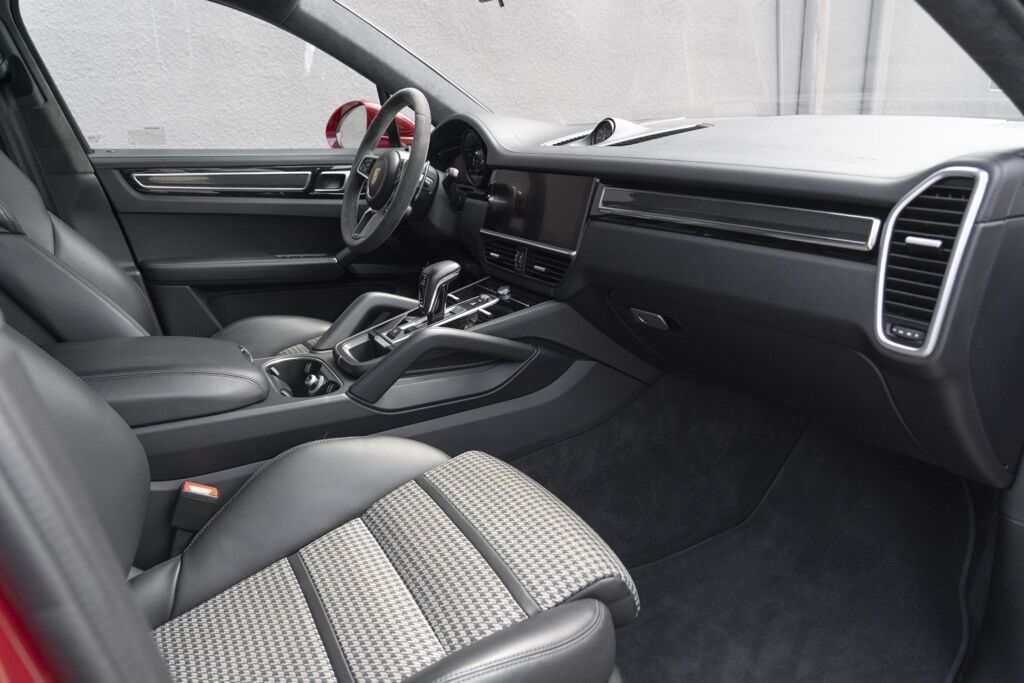 2021 Porsche Cayenne Coupe GTS Miami FL