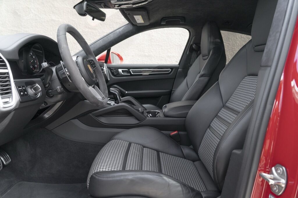 2021 Porsche Cayenne Coupe GTS Miami FL