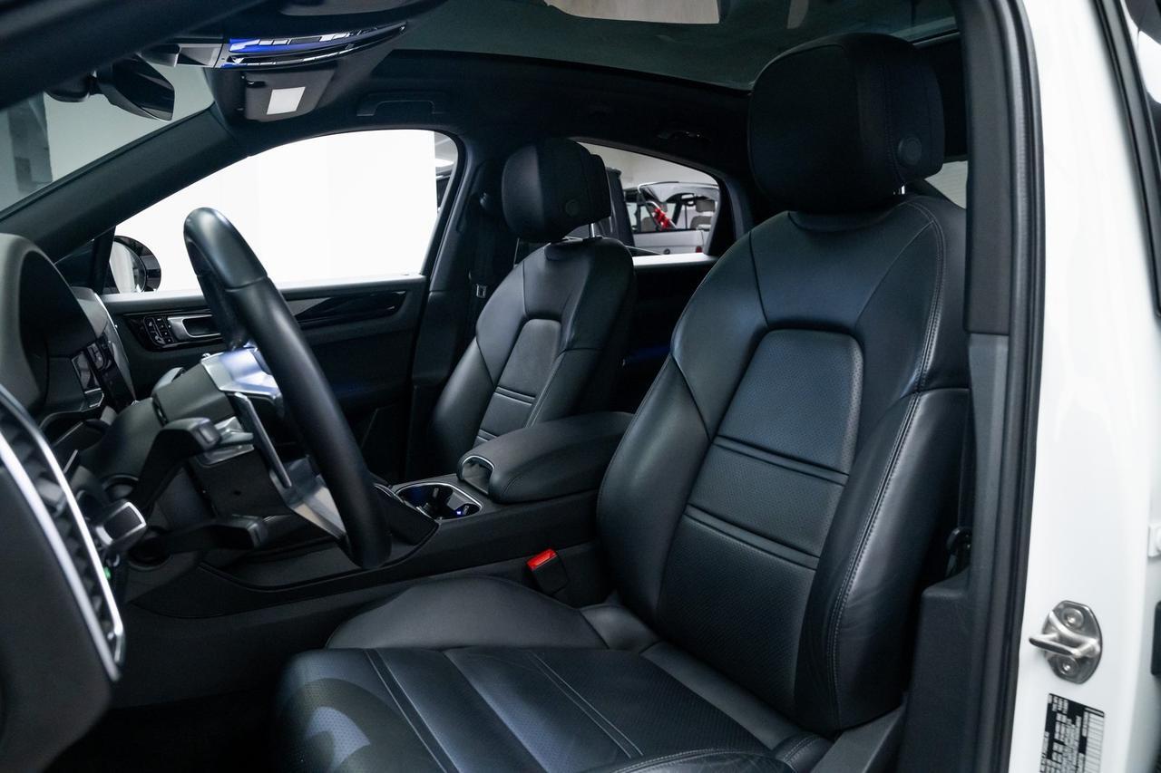 2021 Porsche Cayenne Coupe Premium Package Bose Sound Comfort Access Portland OR
