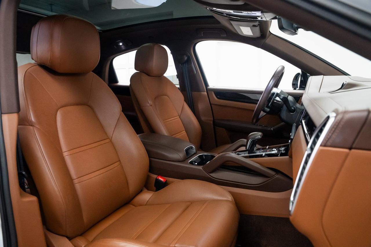 2021 Porsche Cayenne Coupe S 1 Owner Vented Seats Premium Plus Package Portland OR