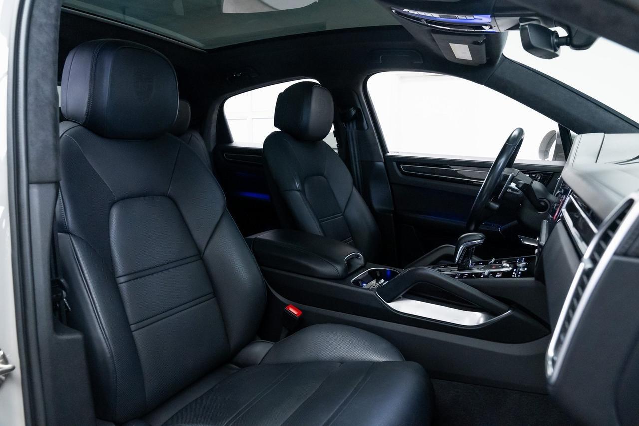 2021 Porsche Cayenne Coupe Turbo Sportdesign Package Performance Package Portland OR