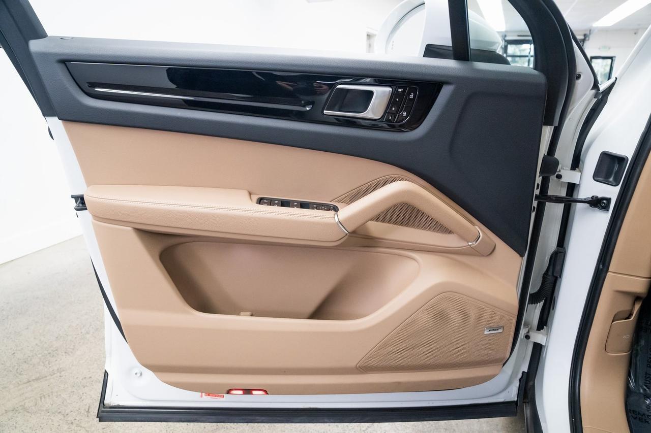 2021 Porsche Cayenne E-Hybrid Base 1 Owner Premium Plus Package Portland OR