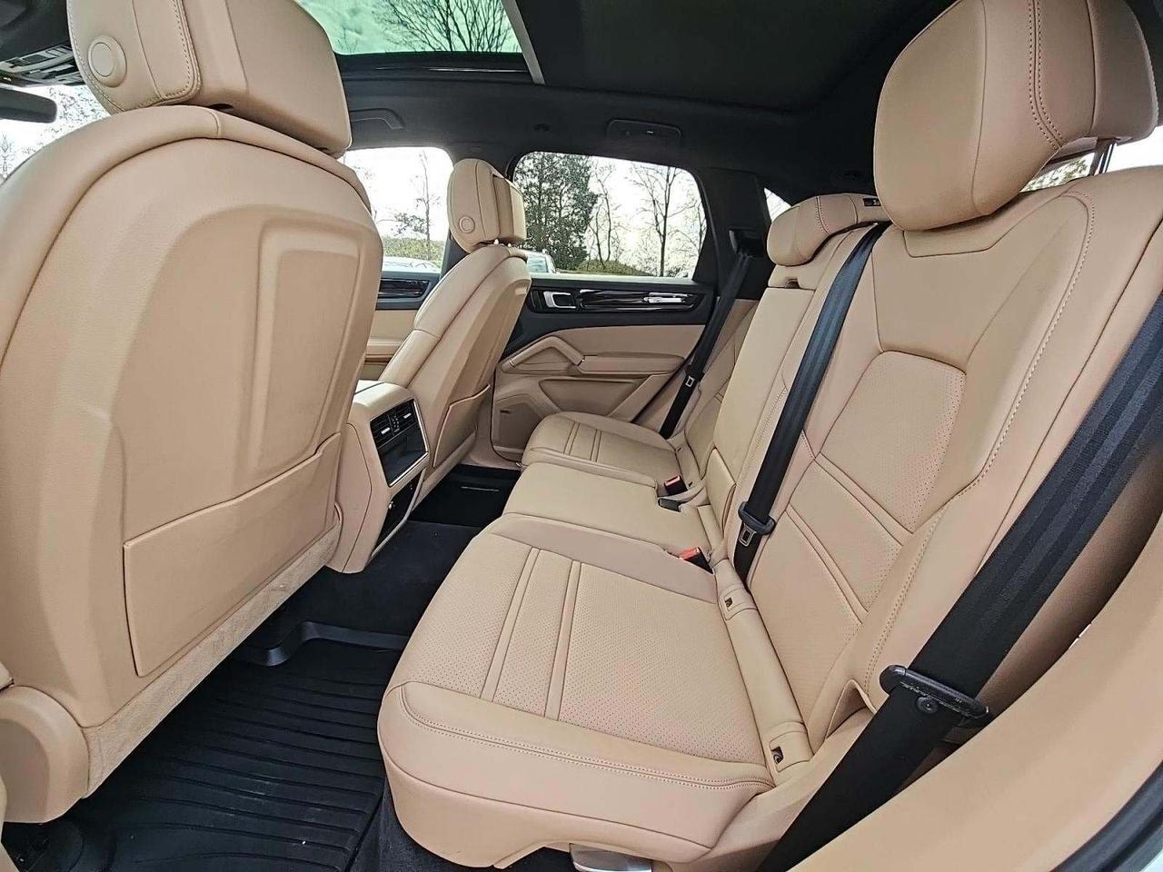 2021 Porsche Cayenne E-Hybrid Base Comfort Access Panoramic Roof Portland OR