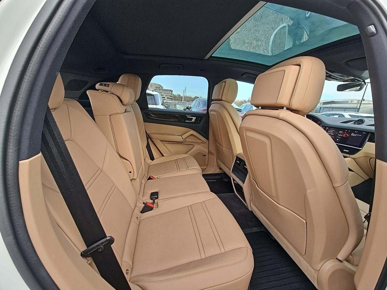 2021 Porsche Cayenne E-Hybrid Base Comfort Access Panoramic Roof Portland OR