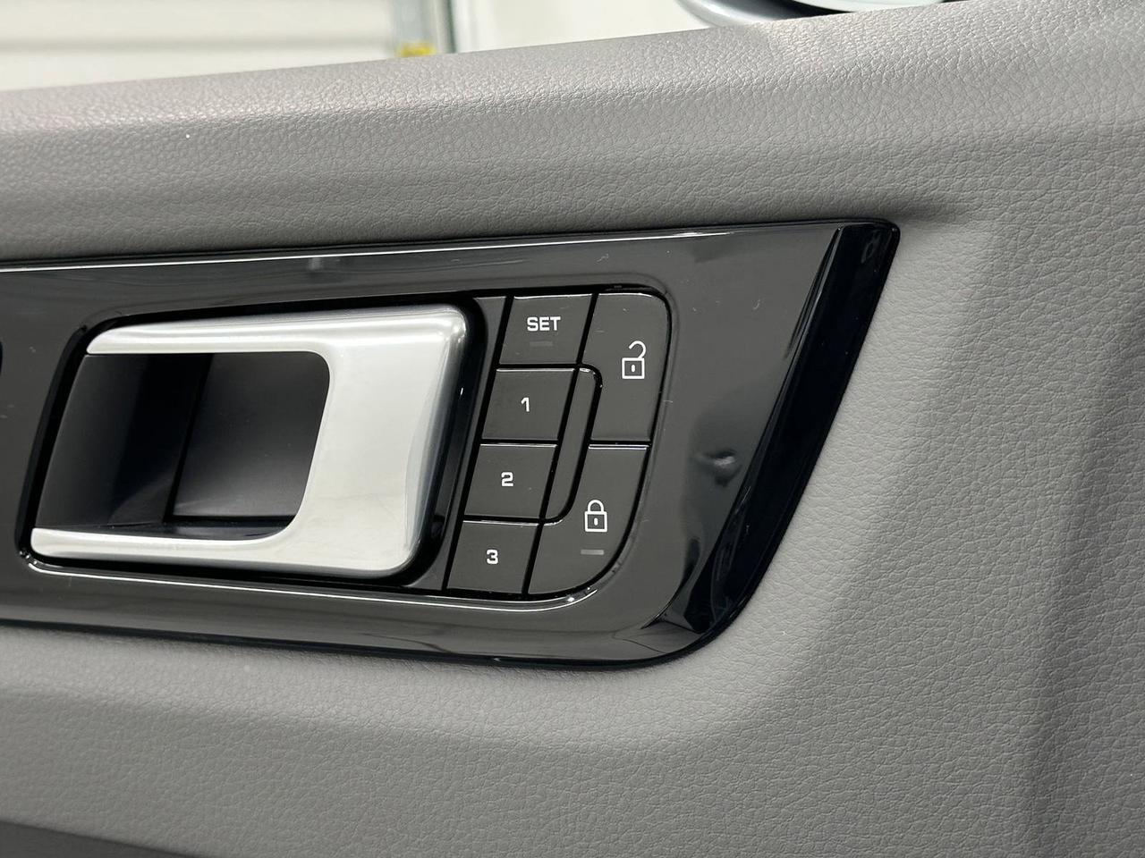 2021 Porsche Cayenne E-Hybrid Newark DE