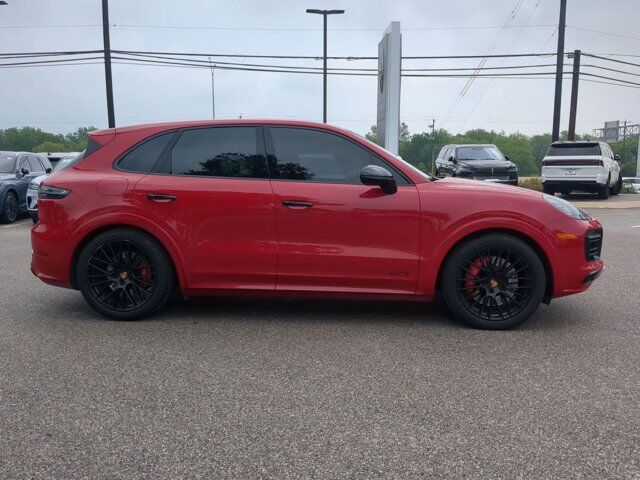 2021 Porsche Cayenne GTS