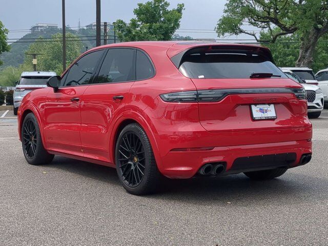 2021 Porsche Cayenne GTS