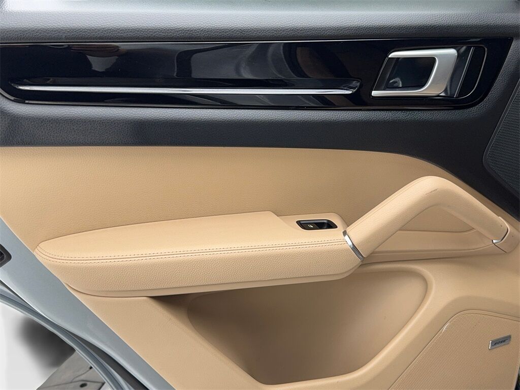 2021 Porsche Cayenne NAV,CAM,PANO,HTD STS,BLIND SPOT,21&quot; WHLS Plano TX