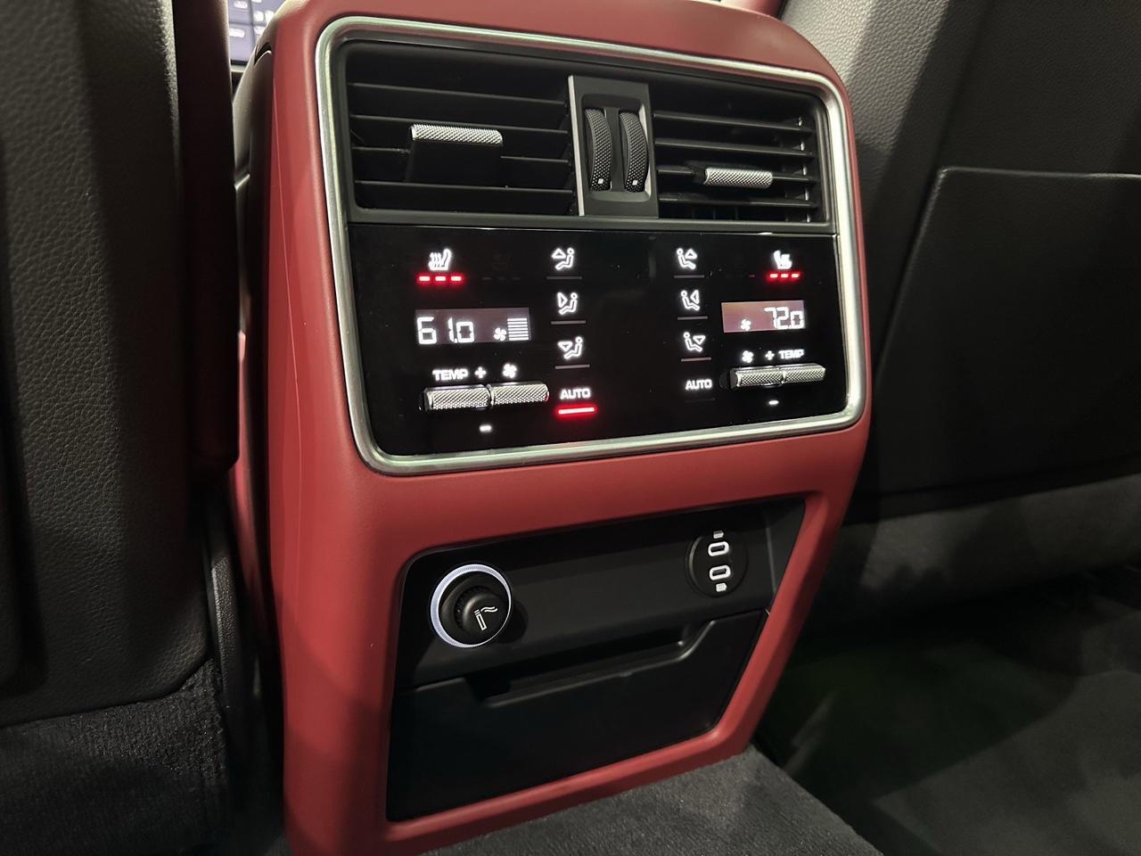 2021 Porsche Cayenne Turbo S E-Hybrid Newark DE