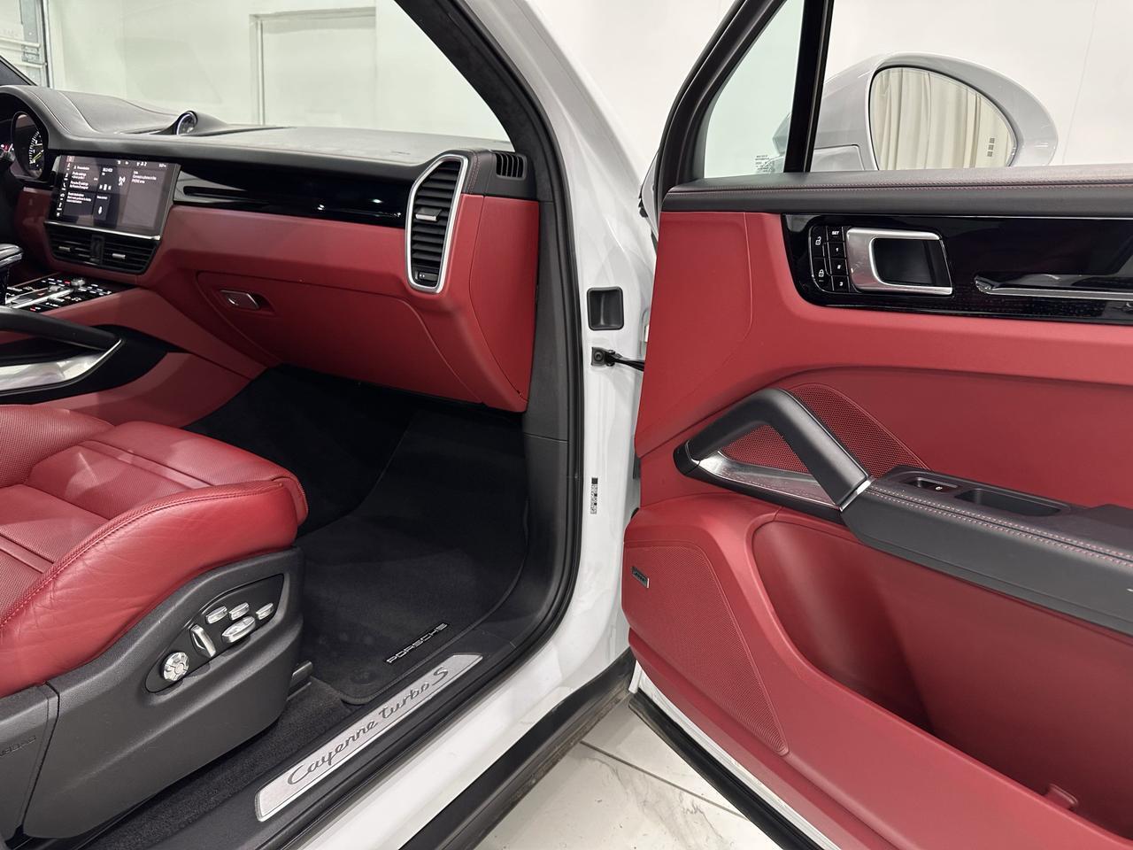2021 Porsche Cayenne Turbo S E-Hybrid Newark DE